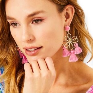 Lilly Pulitzer come on clover pink earrings